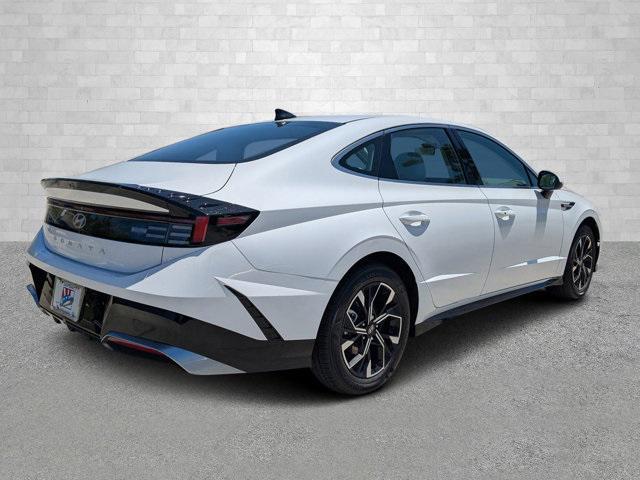 new 2025 Hyundai Sonata car, priced at $30,250