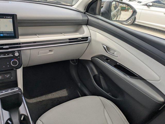 new 2025 Hyundai Tucson car, priced at $41,845