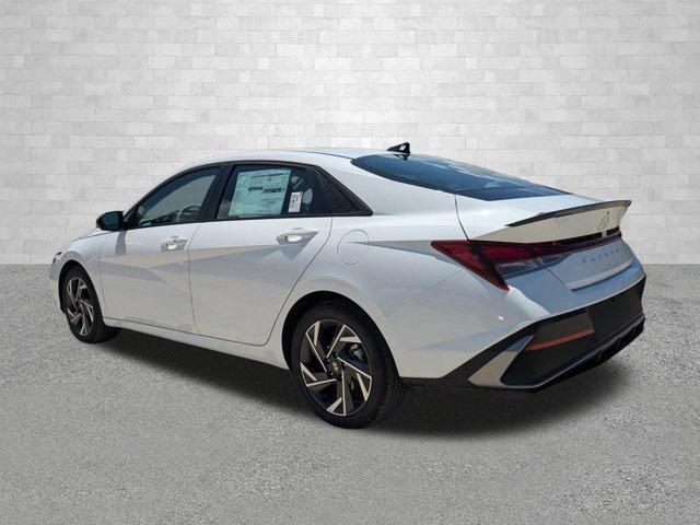 new 2025 Hyundai Elantra car, priced at $25,600