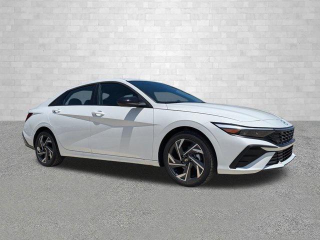 new 2025 Hyundai Elantra car, priced at $25,600