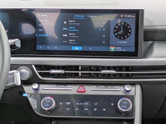 new 2025 Hyundai Sonata Hybrid car, priced at $32,180