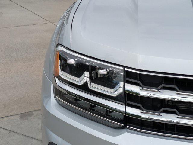 used 2018 Volkswagen Atlas car, priced at $17,184