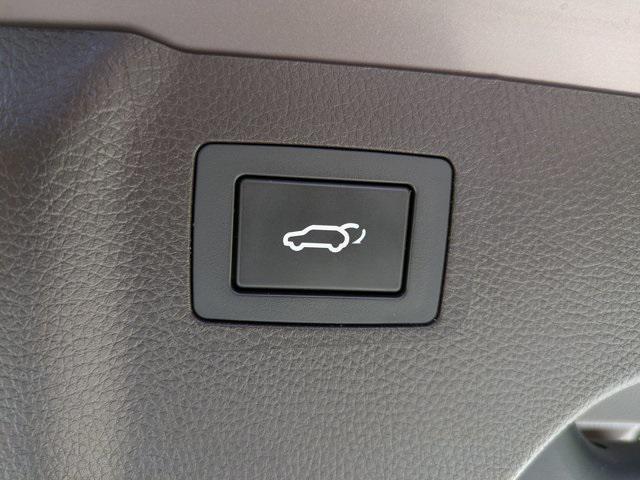 used 2015 Hyundai Santa Fe car, priced at $11,483