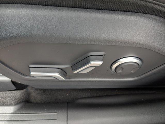 new 2025 Hyundai Santa Fe car, priced at $42,430