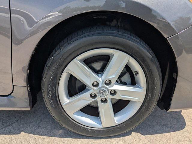 used 2014 Toyota Camry car, priced at $13,036