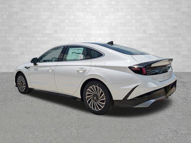 new 2025 Hyundai Sonata Hybrid car, priced at $39,775