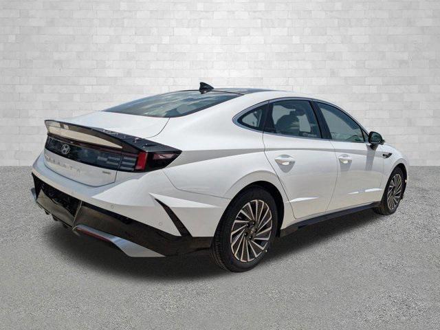 new 2025 Hyundai Sonata Hybrid car, priced at $39,775