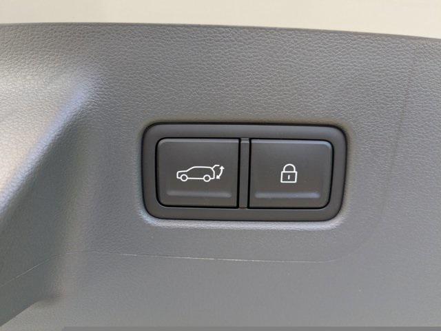 new 2025 Hyundai Santa Fe car, priced at $38,379