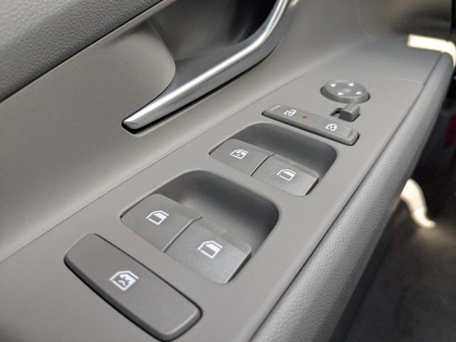 new 2025 Hyundai Elantra car, priced at $25,605