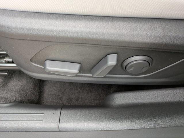 new 2025 Hyundai TUCSON Hybrid car, priced at $34,351