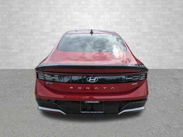 new 2025 Hyundai Sonata Hybrid car, priced at $32,191