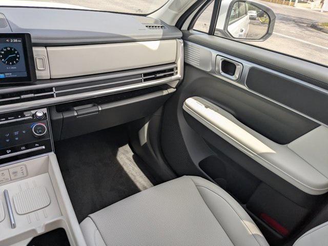 new 2025 Hyundai Santa Fe car, priced at $40,179