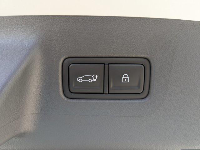 new 2025 Hyundai Santa Fe car, priced at $40,179