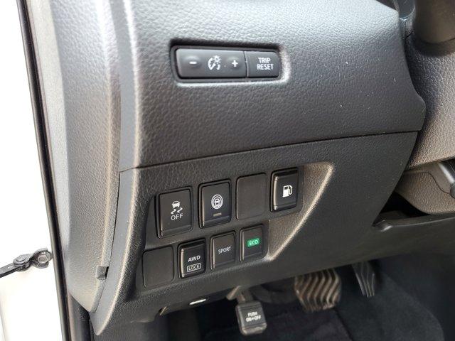used 2020 Nissan Rogue car, priced at $15,936