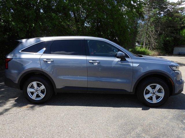 used 2022 Kia Sorento car, priced at $22,997