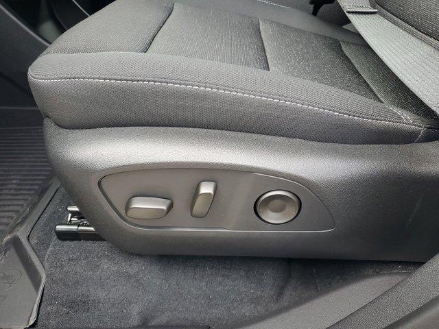 new 2025 Chevrolet Traverse car, priced at $41,525