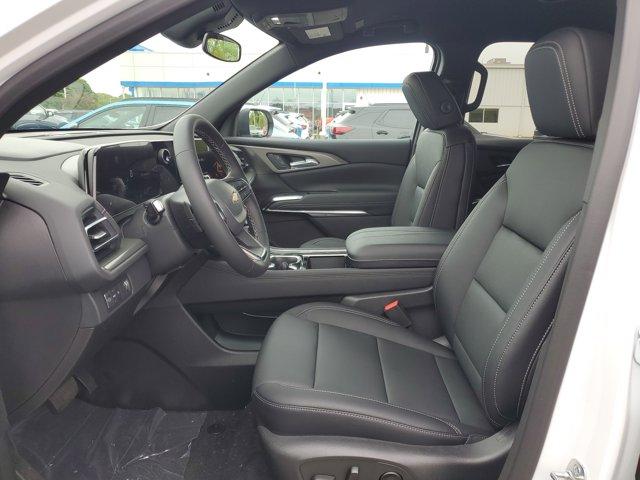new 2025 Chevrolet Traverse car, priced at $40,839