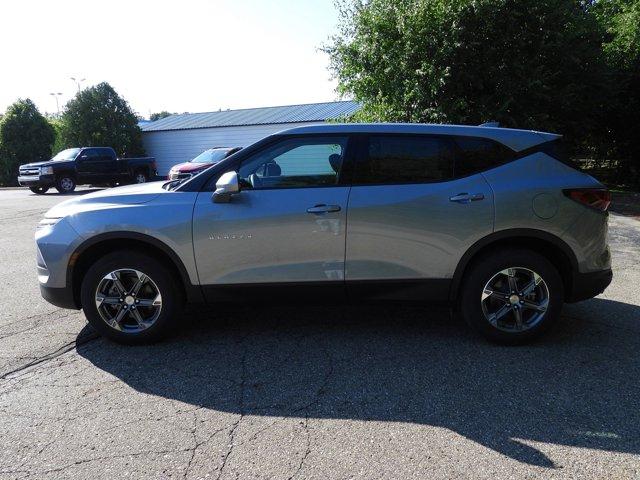 new 2025 Chevrolet Blazer car, priced at $34,444