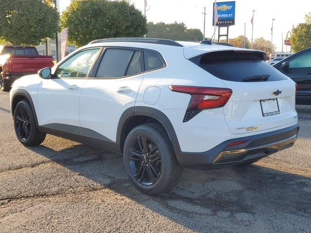 new 2025 Chevrolet Trax car, priced at $25,845
