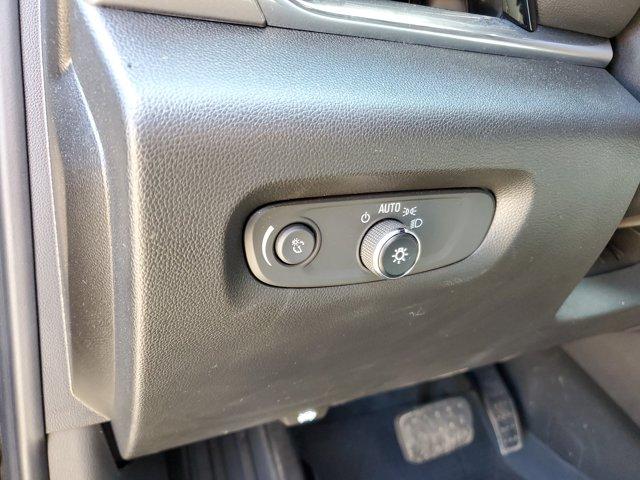 used 2023 Chevrolet Traverse car, priced at $31,986
