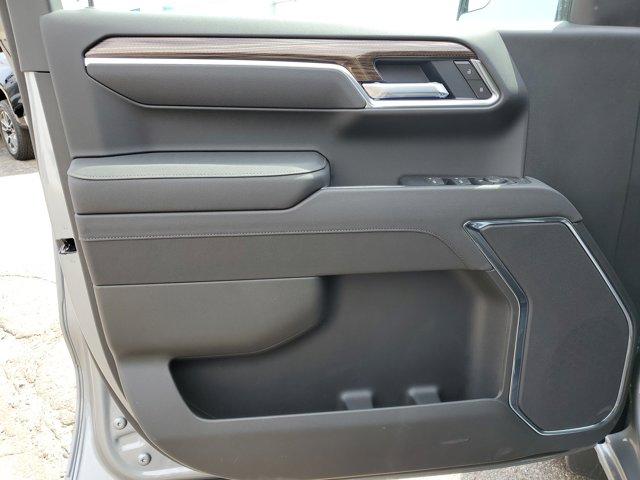 new 2025 Chevrolet Silverado 1500 car, priced at $47,861