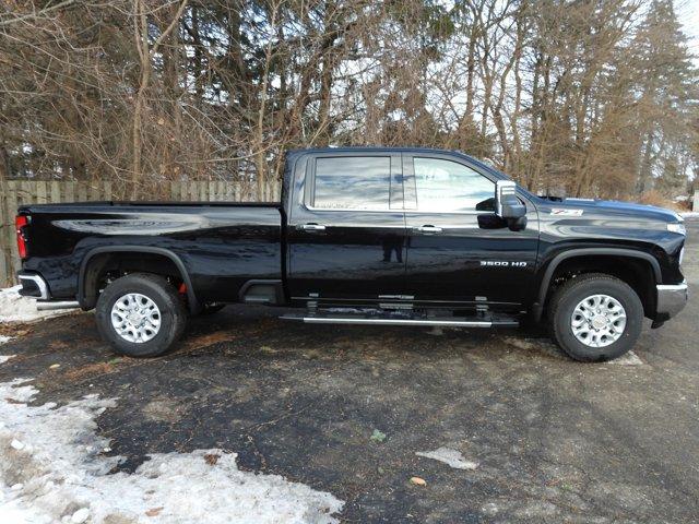 new 2025 Chevrolet Silverado 3500 car, priced at $72,836