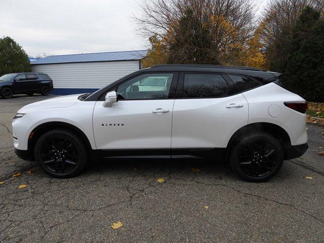 new 2025 Chevrolet Blazer car, priced at $45,937