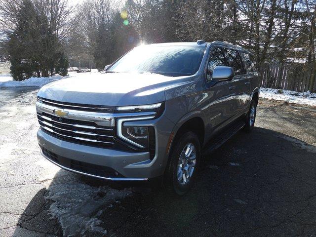 new 2025 Chevrolet Suburban car, priced at $64,728