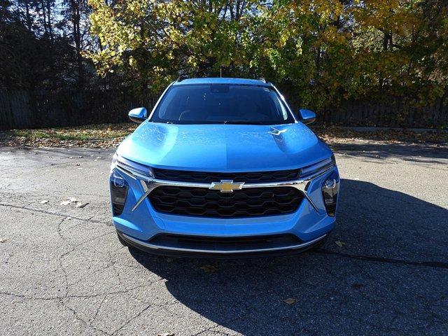 new 2025 Chevrolet Trax car, priced at $24,183