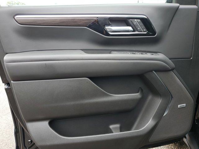 new 2025 Chevrolet Tahoe car, priced at $69,605
