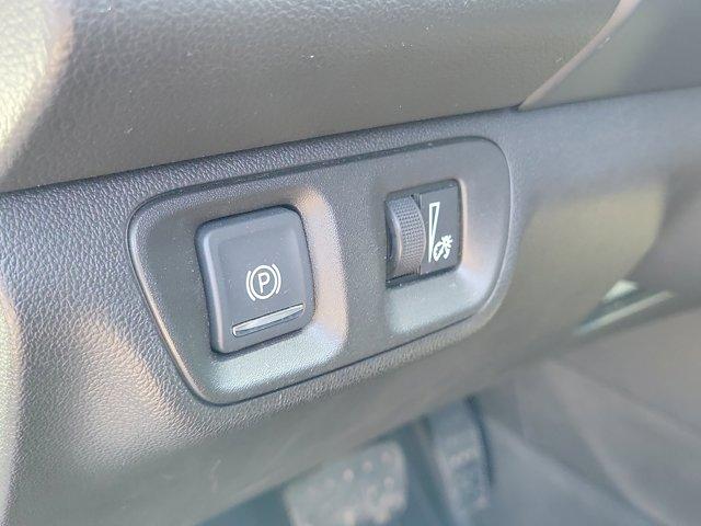 used 2022 GMC Acadia car, priced at $27,852