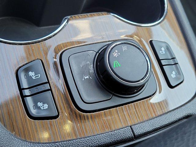 used 2022 GMC Acadia car, priced at $27,852