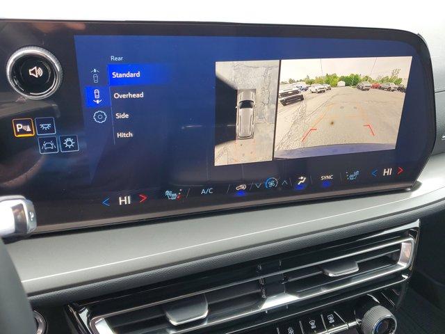 new 2025 Chevrolet Traverse car, priced at $40,839