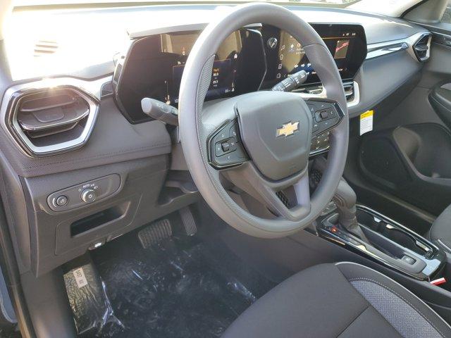 new 2025 Chevrolet TrailBlazer car, priced at $25,211