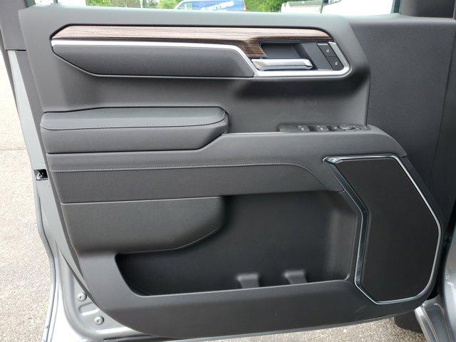 new 2025 Chevrolet Silverado 1500 car, priced at $43,844