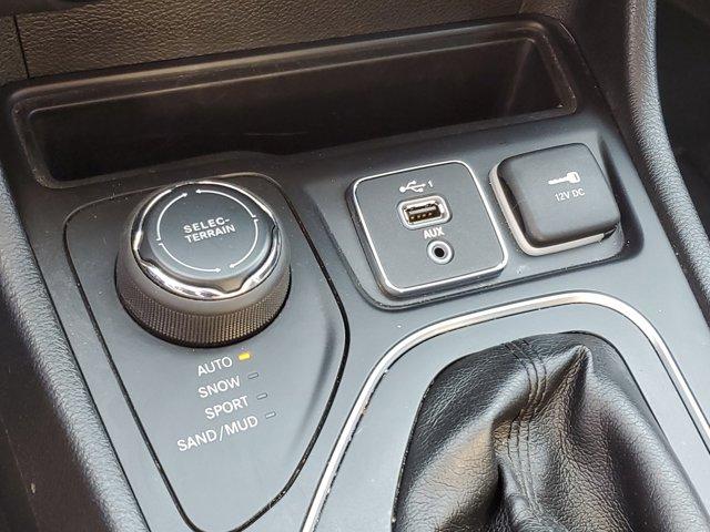 used 2019 Jeep Cherokee car, priced at $16,886
