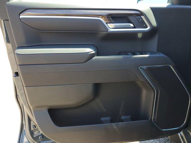 new 2025 Chevrolet Silverado 1500 car, priced at $48,406