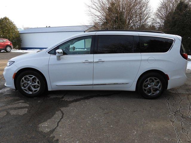 used 2022 Chrysler Pacifica car, priced at $25,971