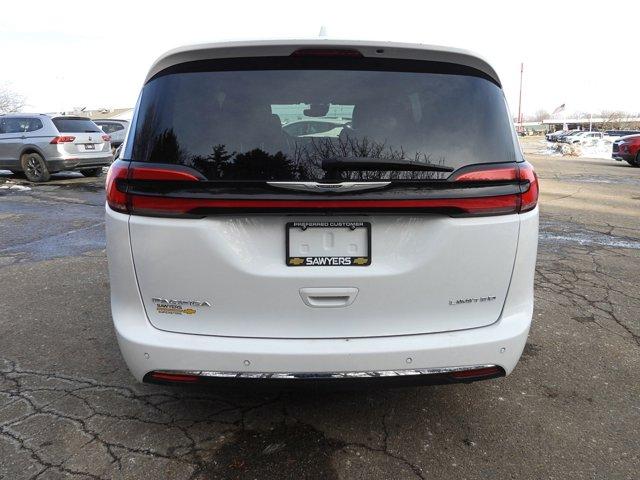 used 2022 Chrysler Pacifica car, priced at $25,971