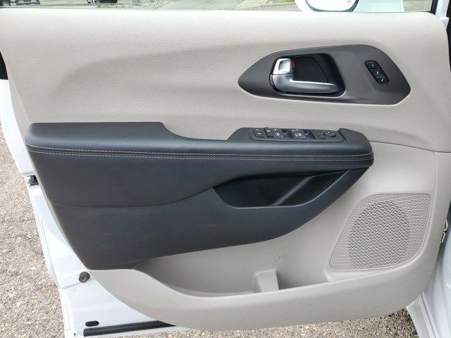 used 2022 Chrysler Pacifica car, priced at $23,288