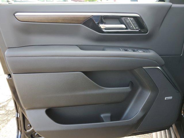 new 2025 Chevrolet Suburban car, priced at $89,361