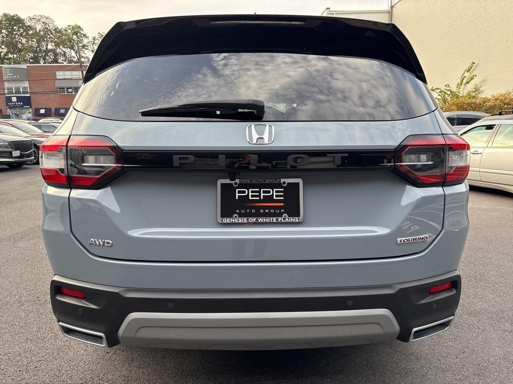used 2024 Honda Pilot car, priced at $42,988