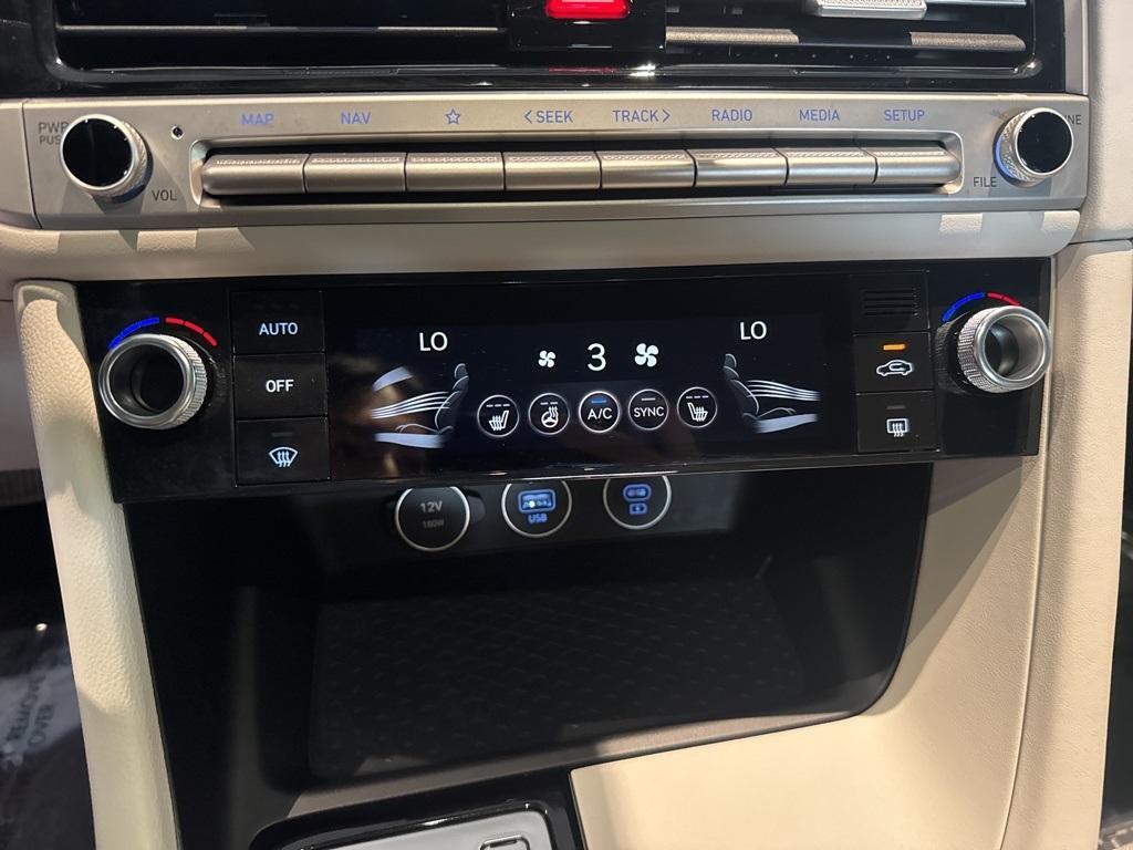 used 2025 Genesis G70 car, priced at $41,200