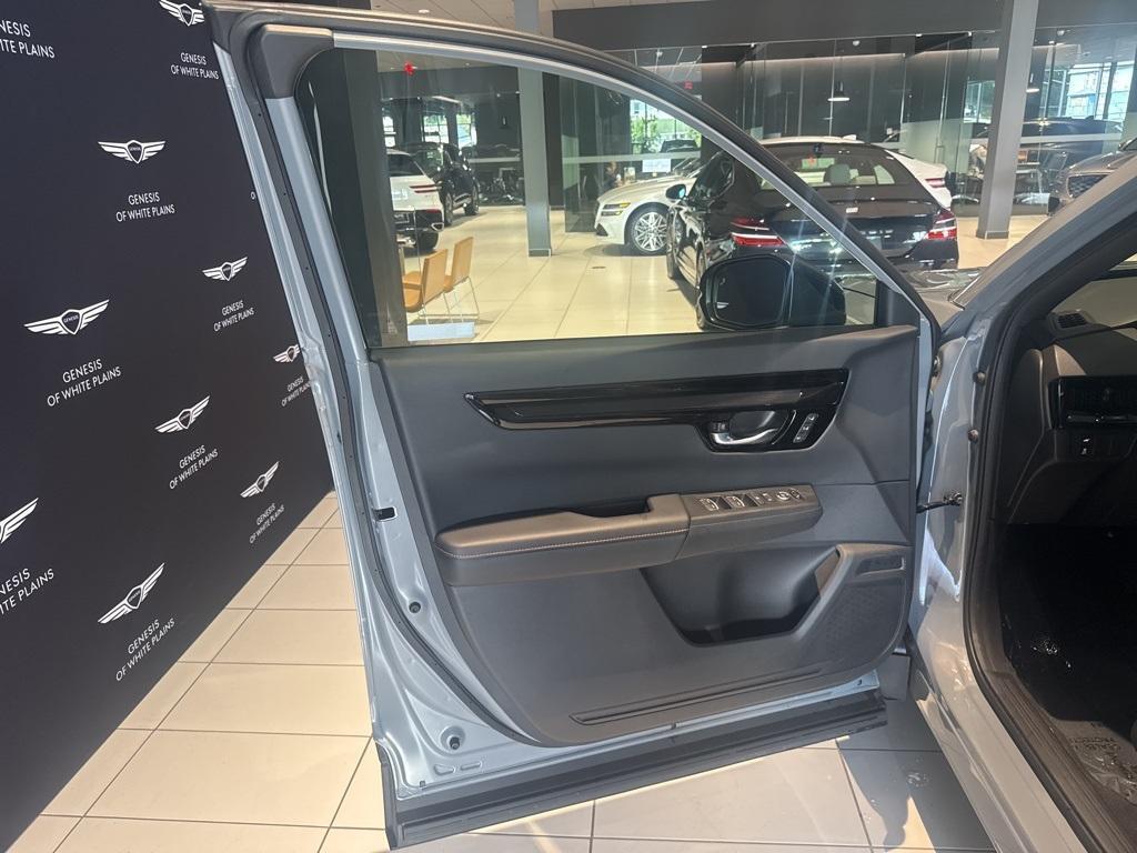 used 2023 Honda CR-V Hybrid car, priced at $33,991