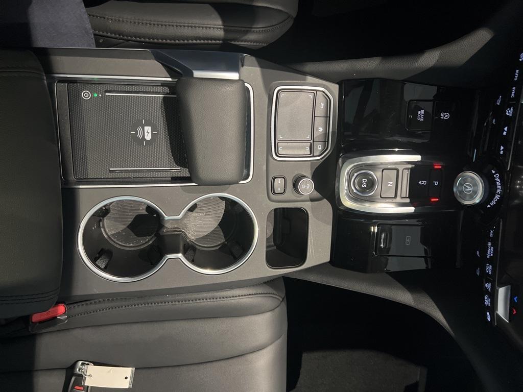 used 2024 Acura MDX car, priced at $44,610