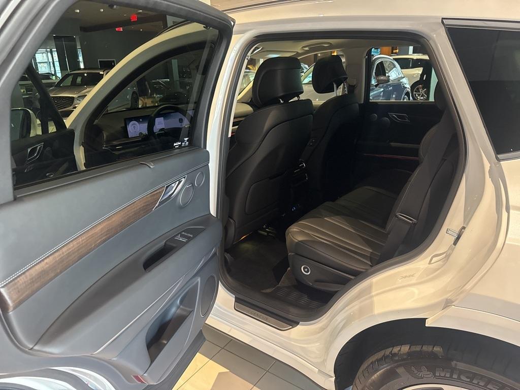 used 2025 Genesis GV80 car, priced at $59,600