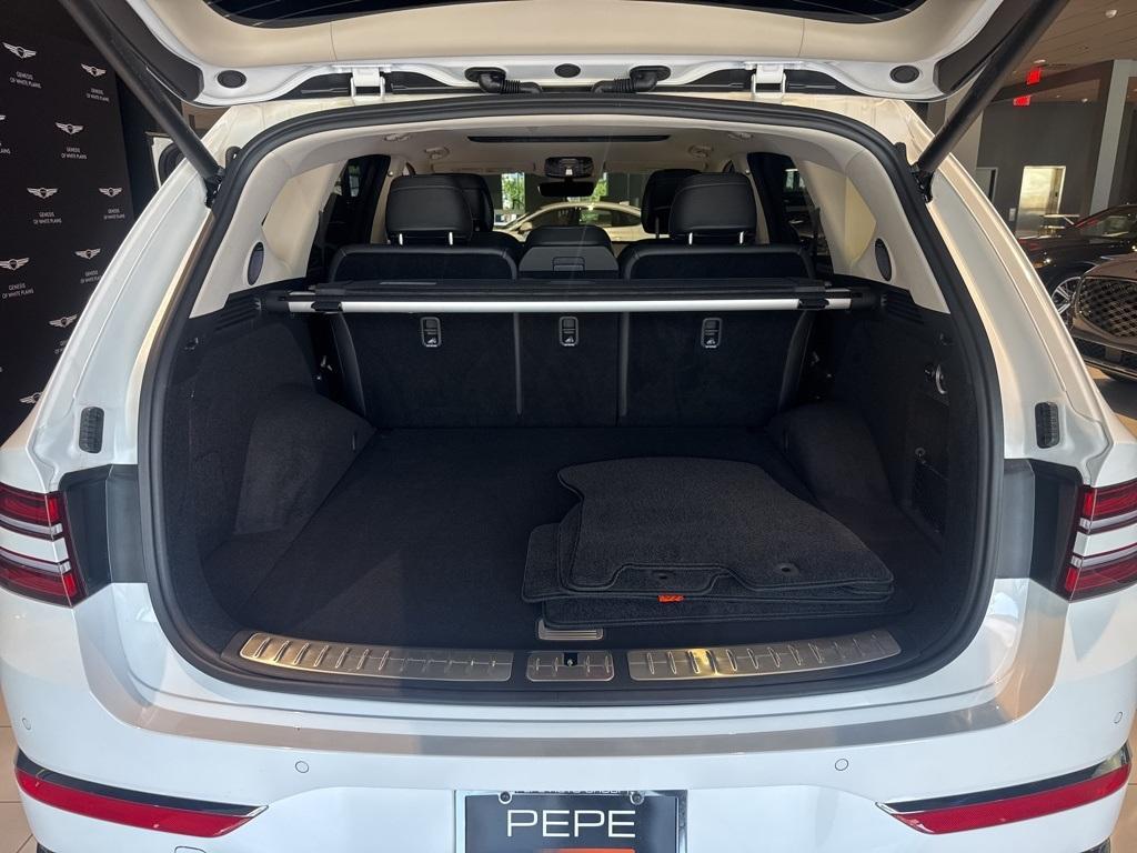 used 2025 Genesis GV80 car, priced at $59,600