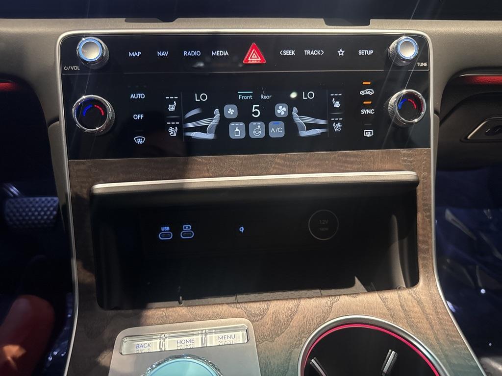 used 2025 Genesis GV80 car, priced at $59,600