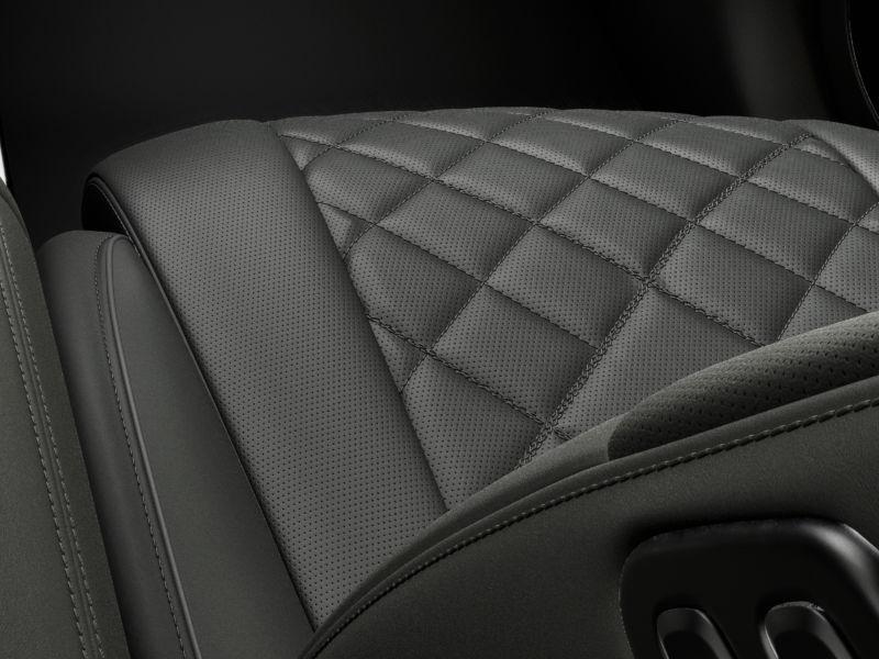 new 2025 Genesis GV80 car, priced at $82,650