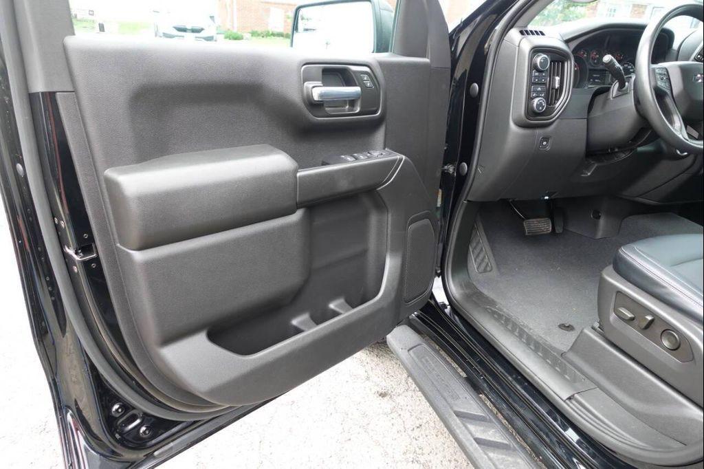 used 2022 Chevrolet Silverado 1500 car, priced at $36,875